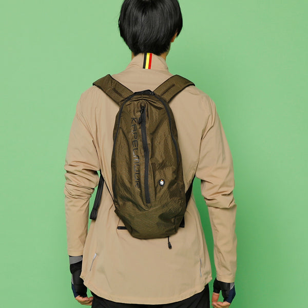 ライトスリムバックパック　9L　V2