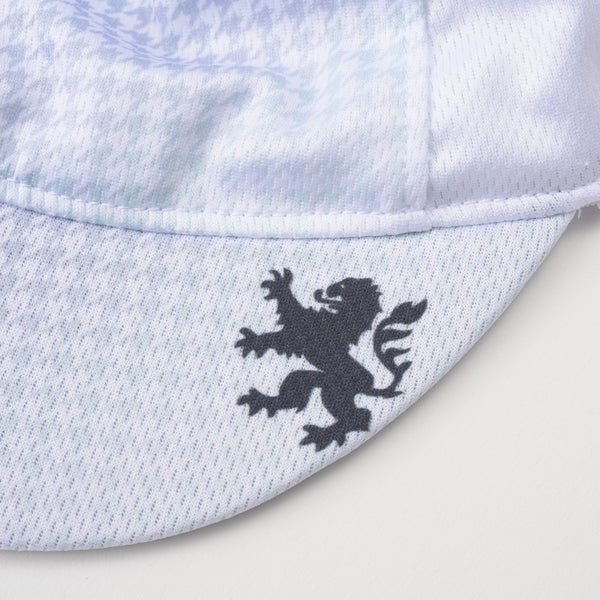 Cycle cap houndstooth gradation